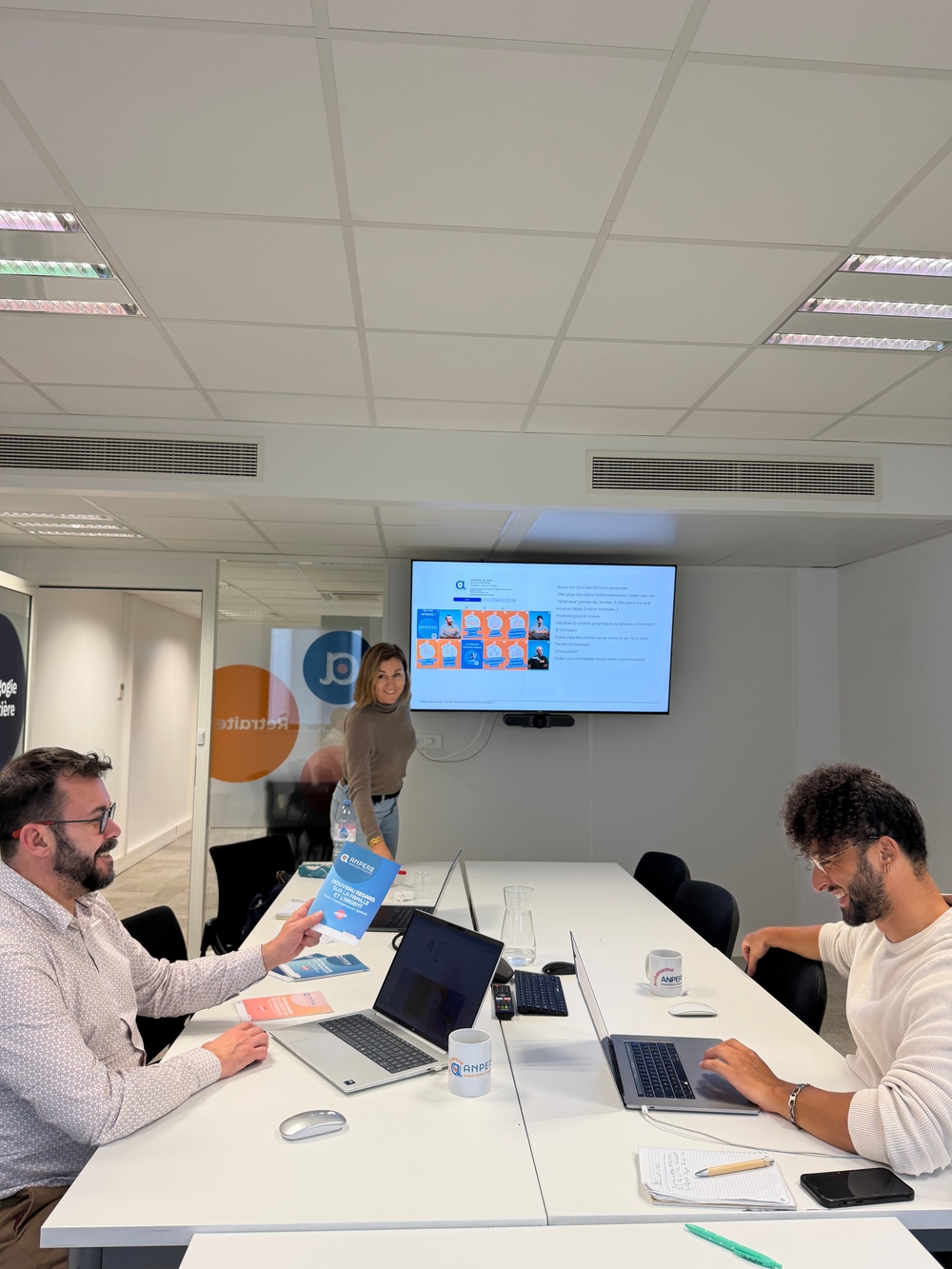 IA & stratégie de contenu : produire mieux, être plus visible